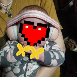 Mottog Baby Noise Cancelling Earmuffs från kund L***n.