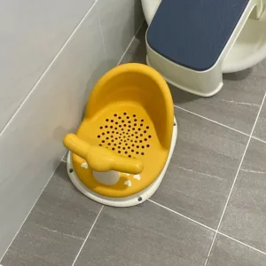 Mottog Baby Bath Seat Anti-Slip Chair från kund M****e.